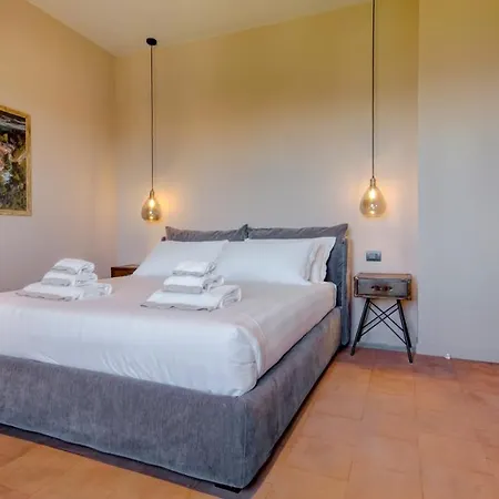Ca' Flor Apartment *