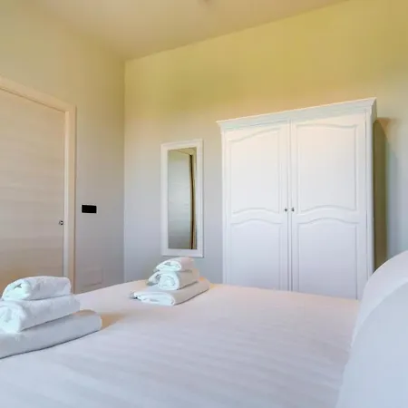Ca' Flor Apartment *