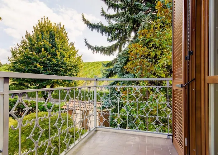 Ca' Flor Apartament Barbaresco